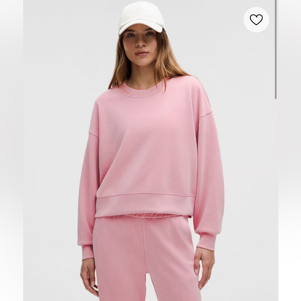 NWT-Lululemon softstreme perfectly oversized cropped crew pink tide -size 8